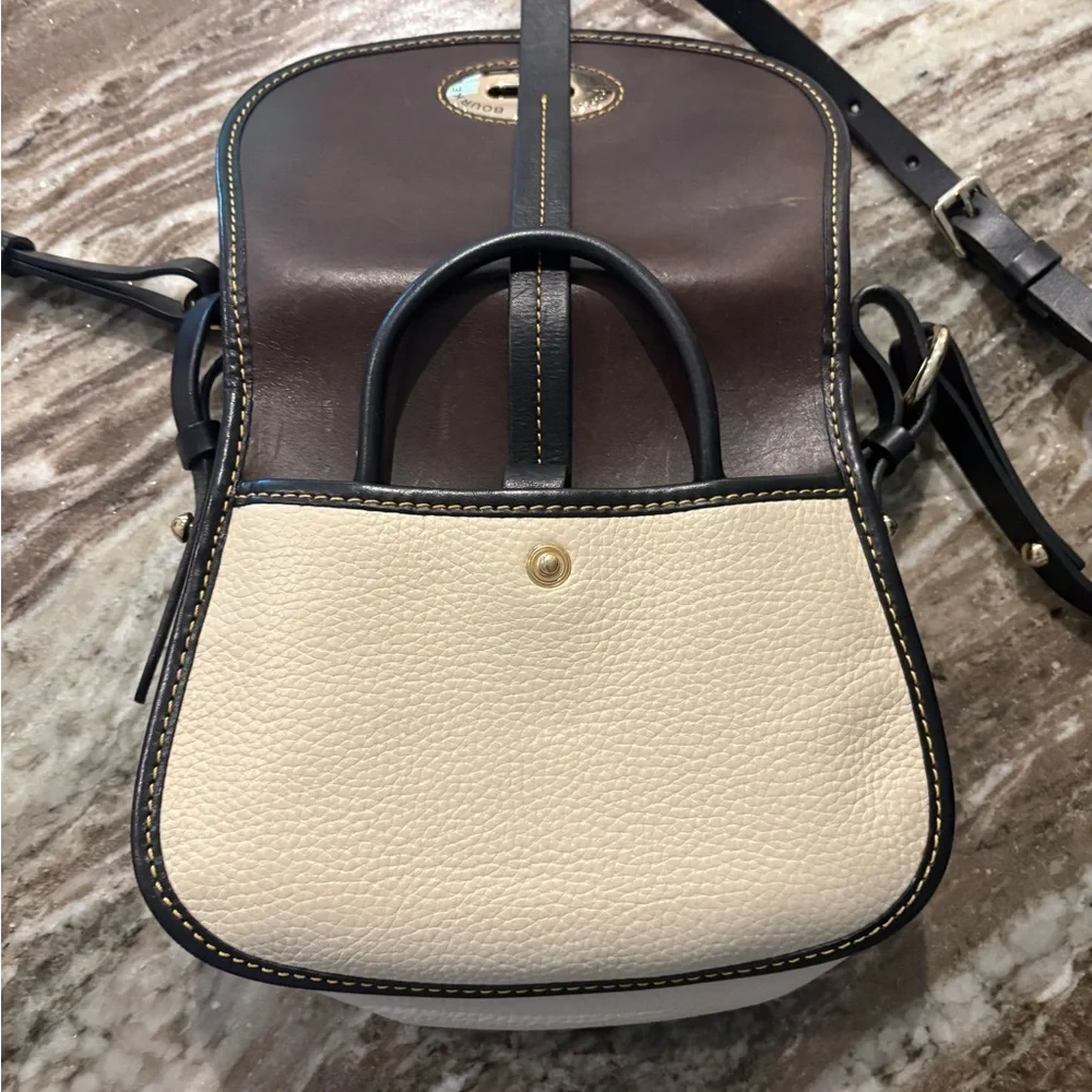 Dooney & Bourke Black and Cream Leather Crossbody Bag - Picture 8 of 9
